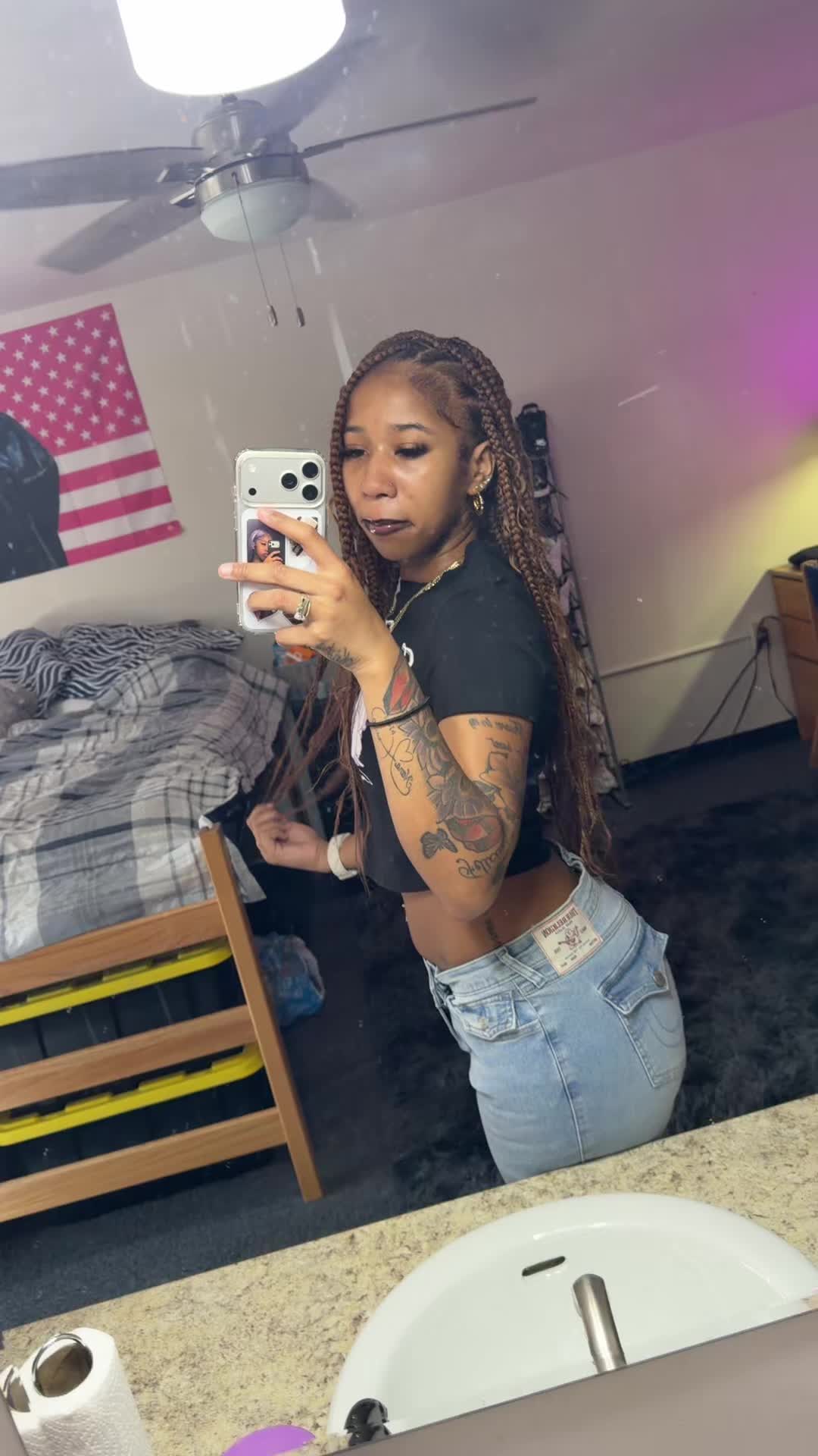 @sayyy