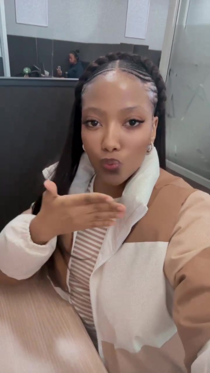 @nyonemnyama_02