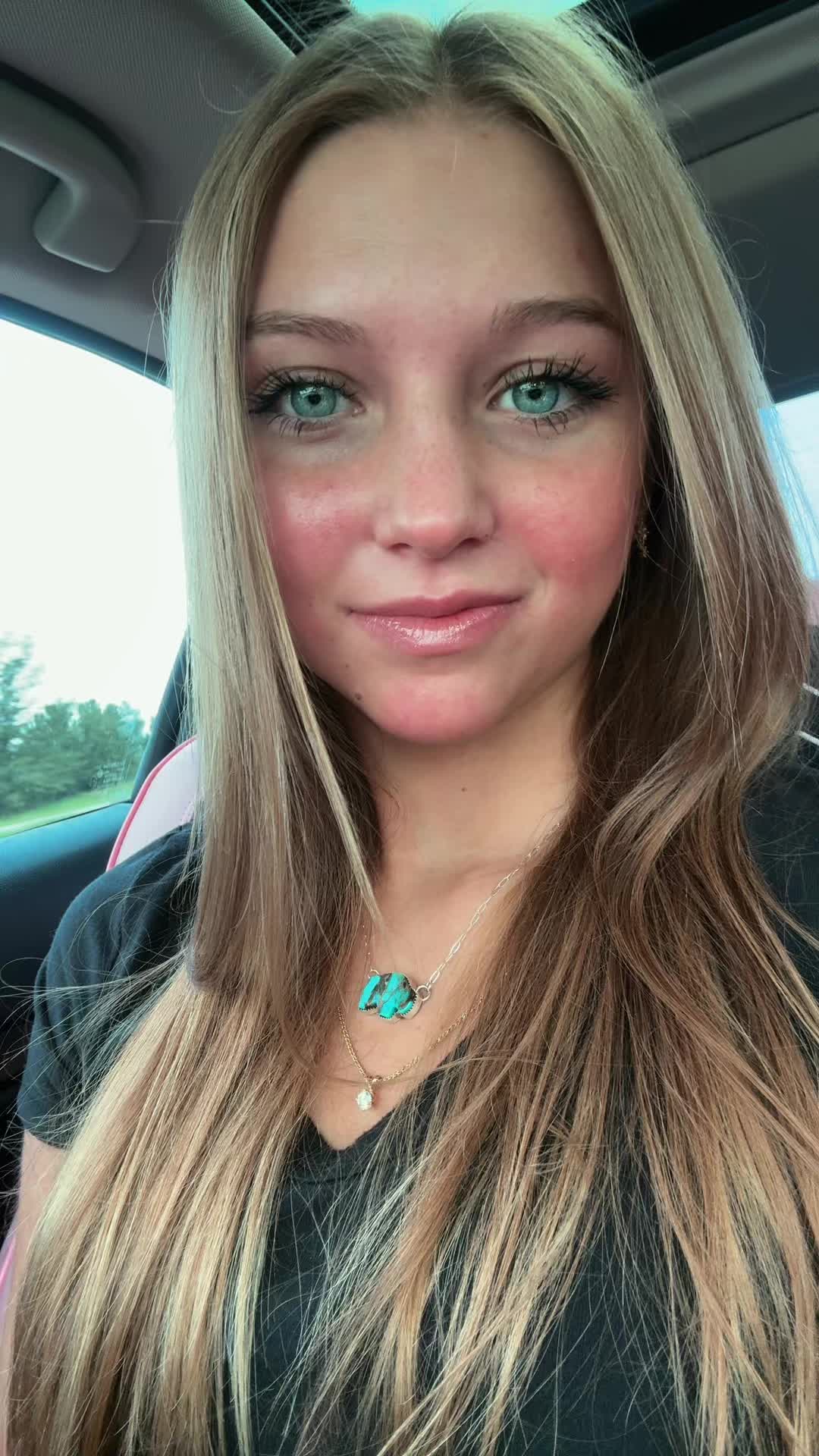 @lexie