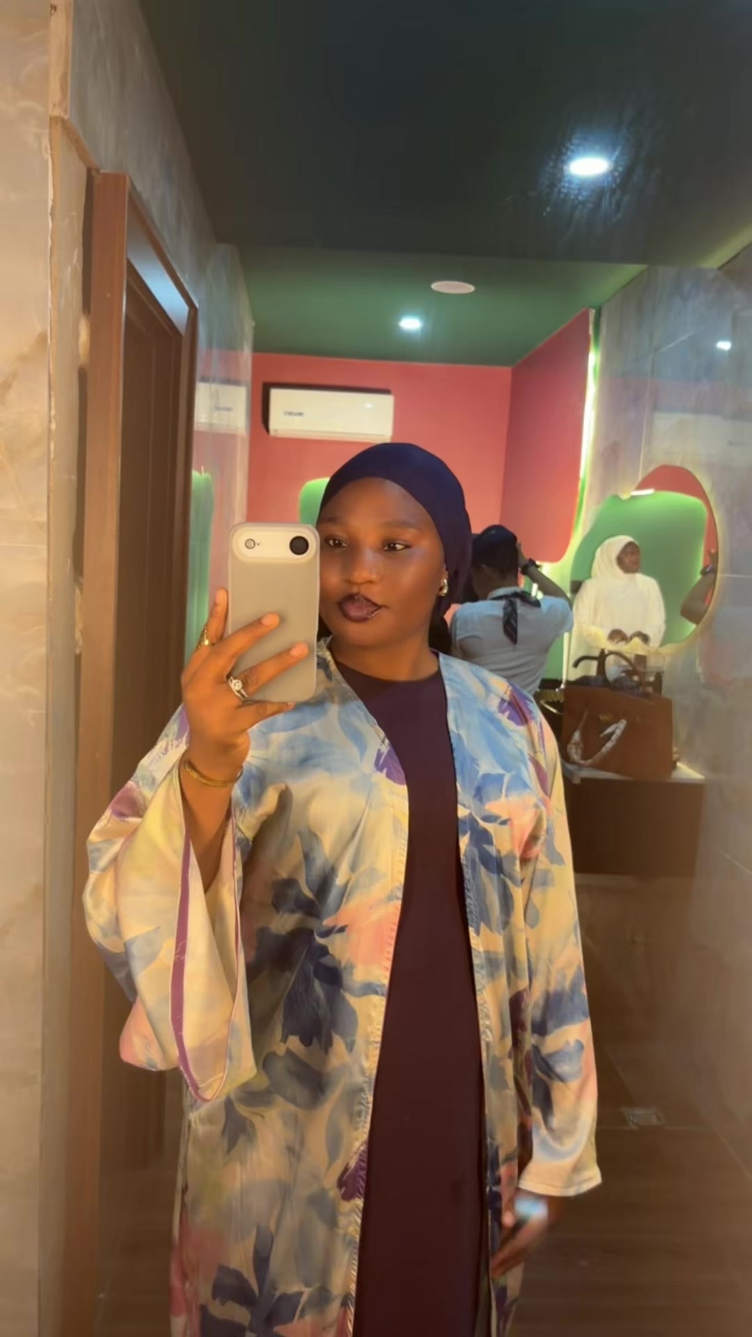 @SALMA🌸💕