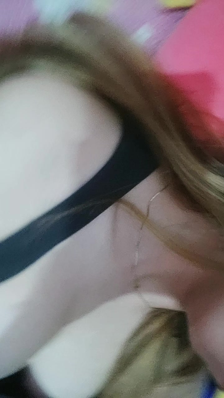 @Lena ♡