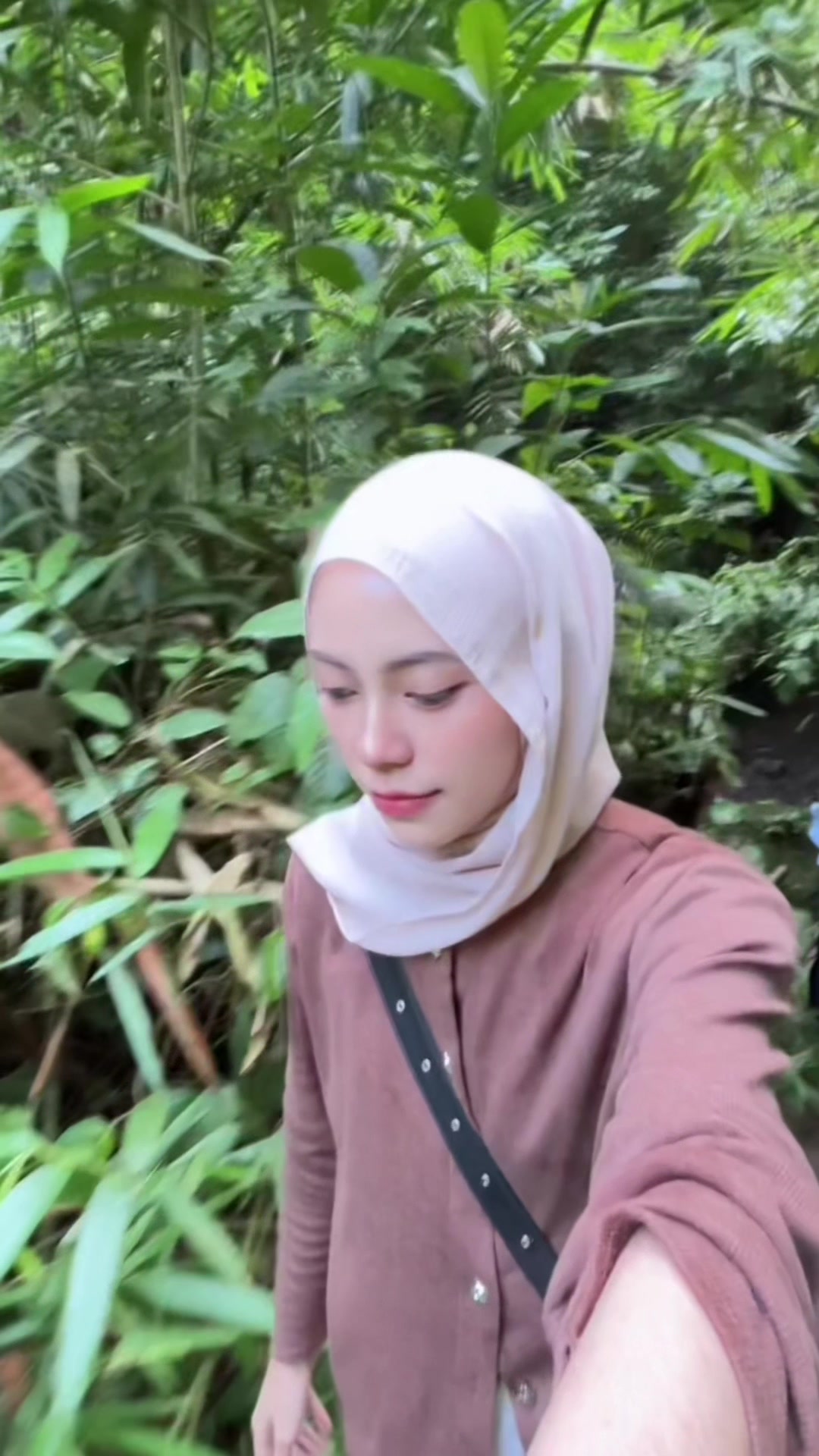 @ziyaaqq