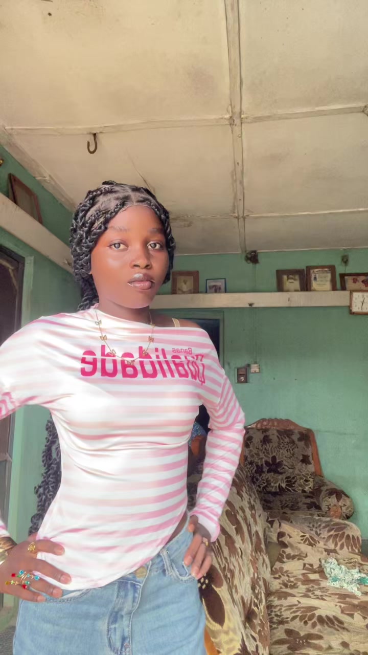 @🥺🦋OLADUNNI😘❤️