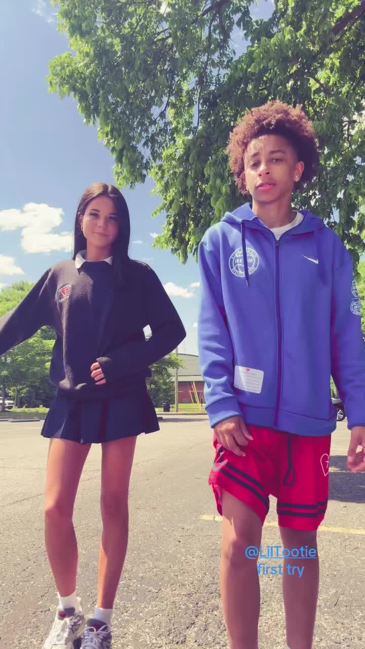 @lolagrace