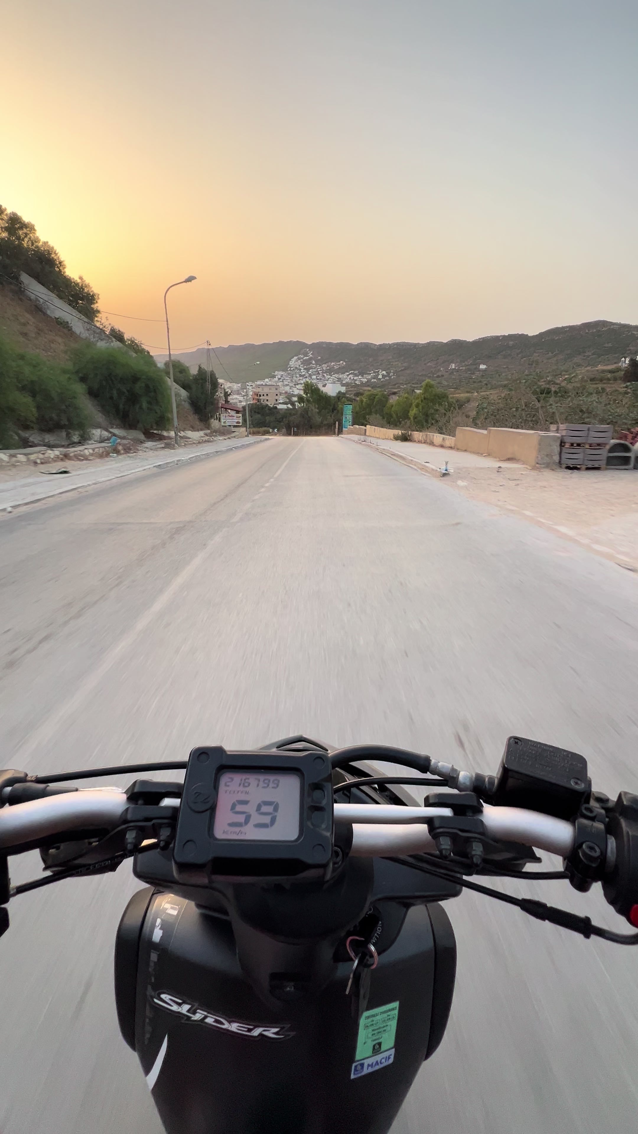 @Oussema moto 94