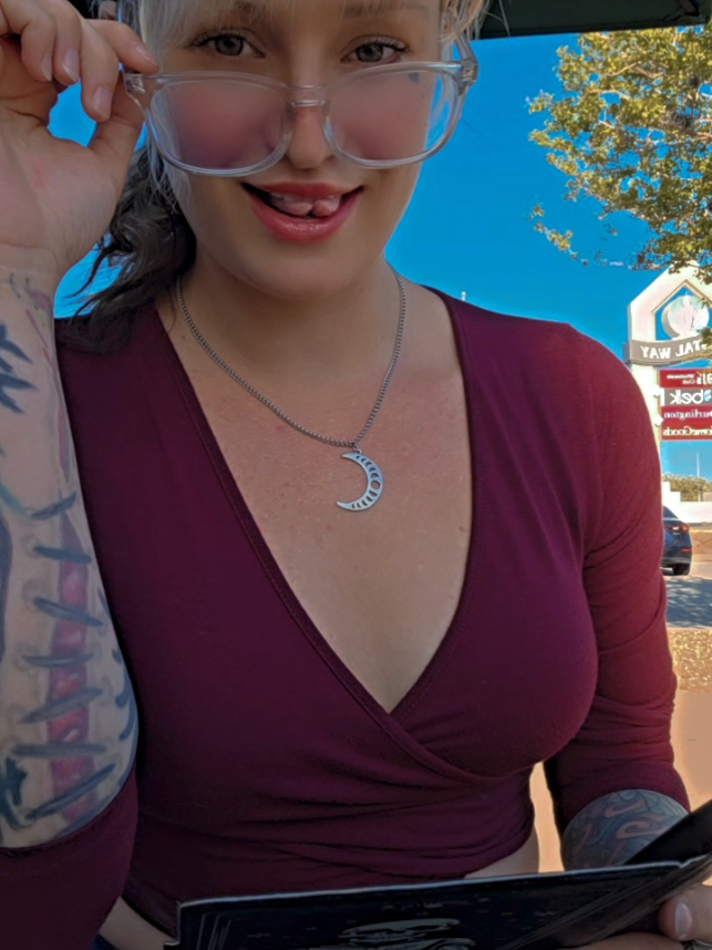 @Lilith 😈🖤