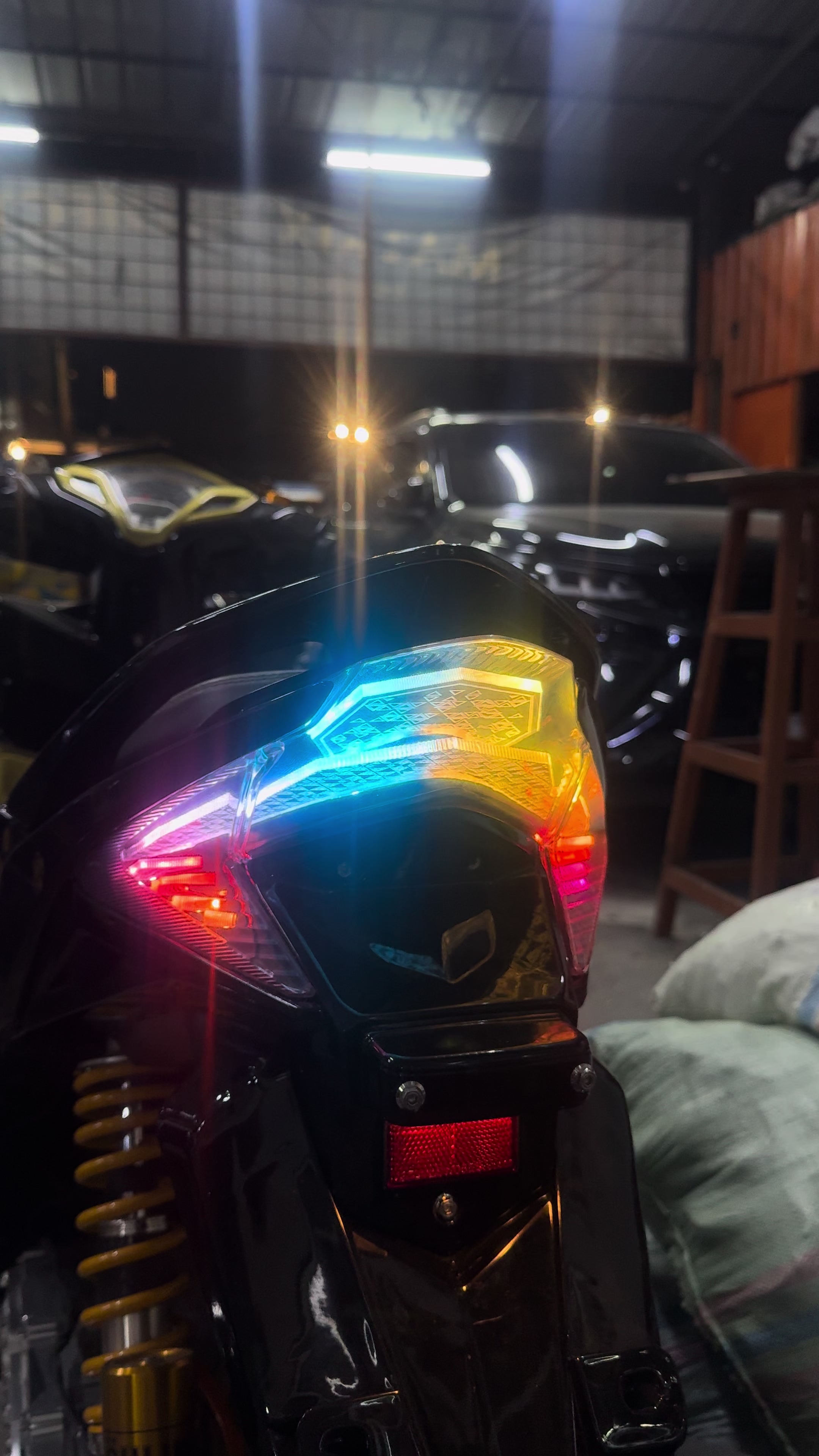 @MATRIX PROJECTOR