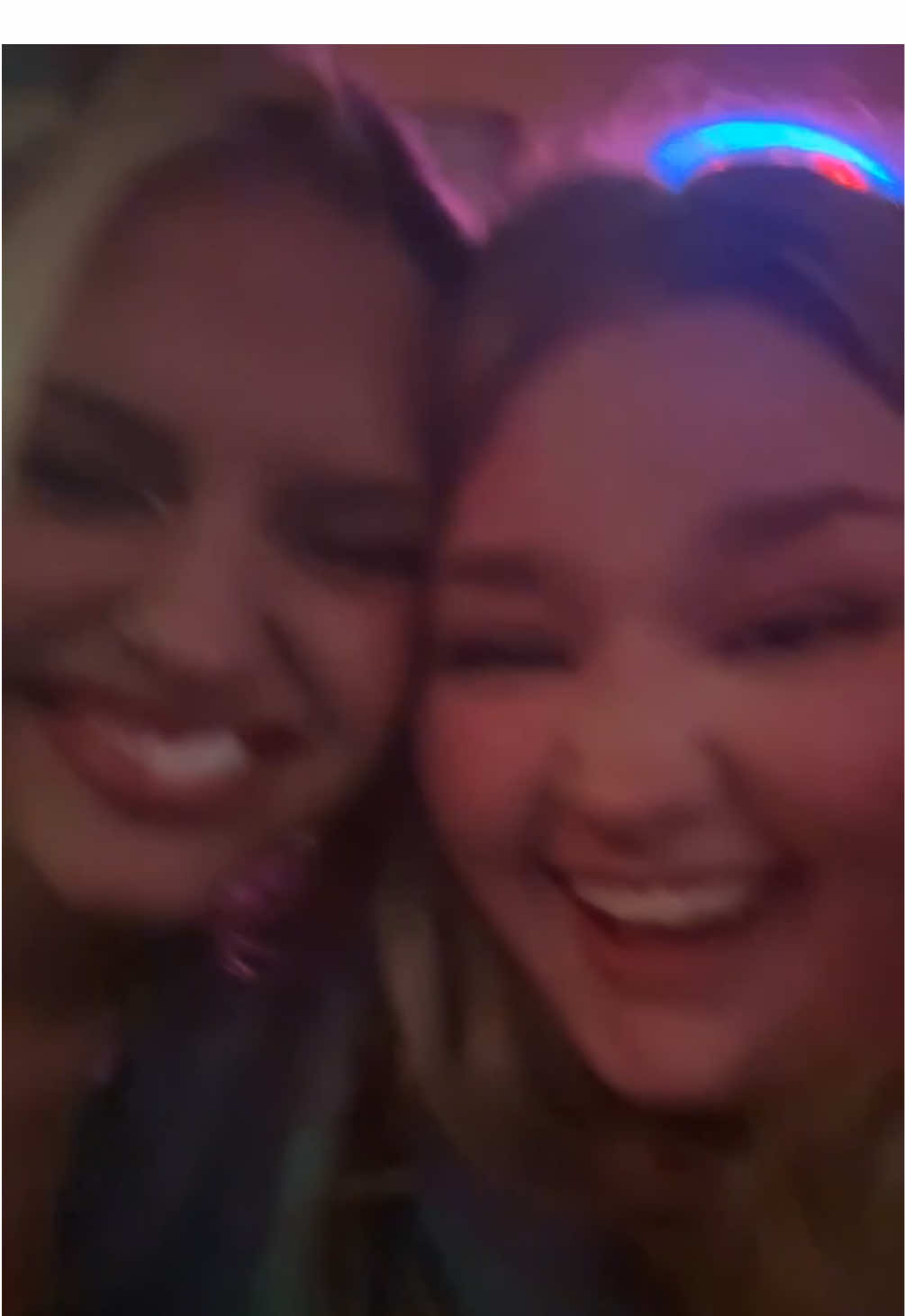 @ELLA🎖️