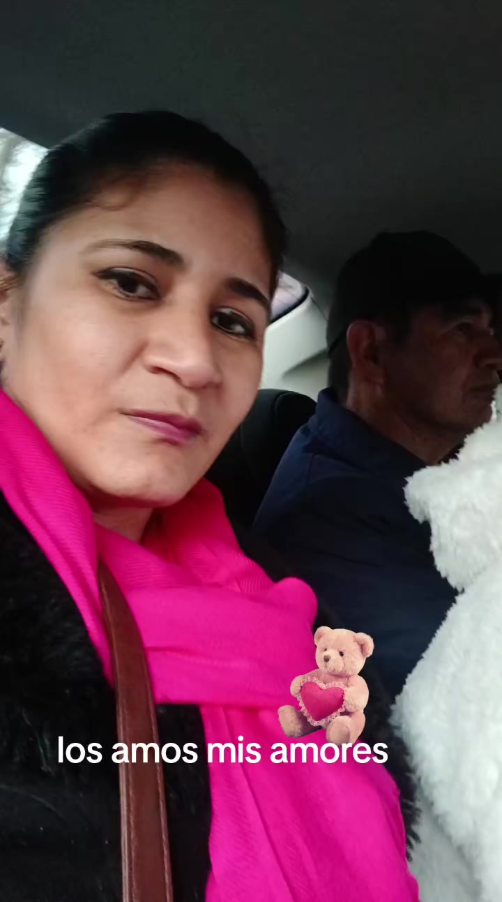 @AmeliSotelo