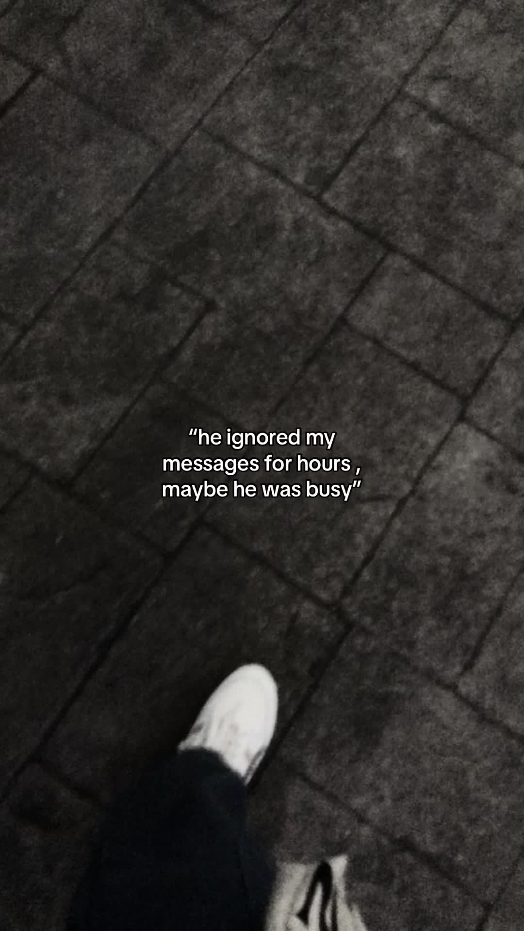 @👤