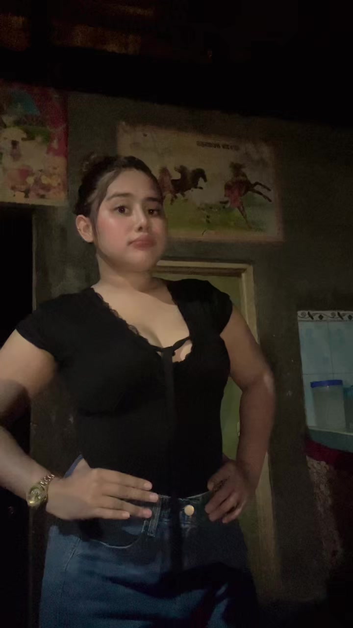 @Nicole