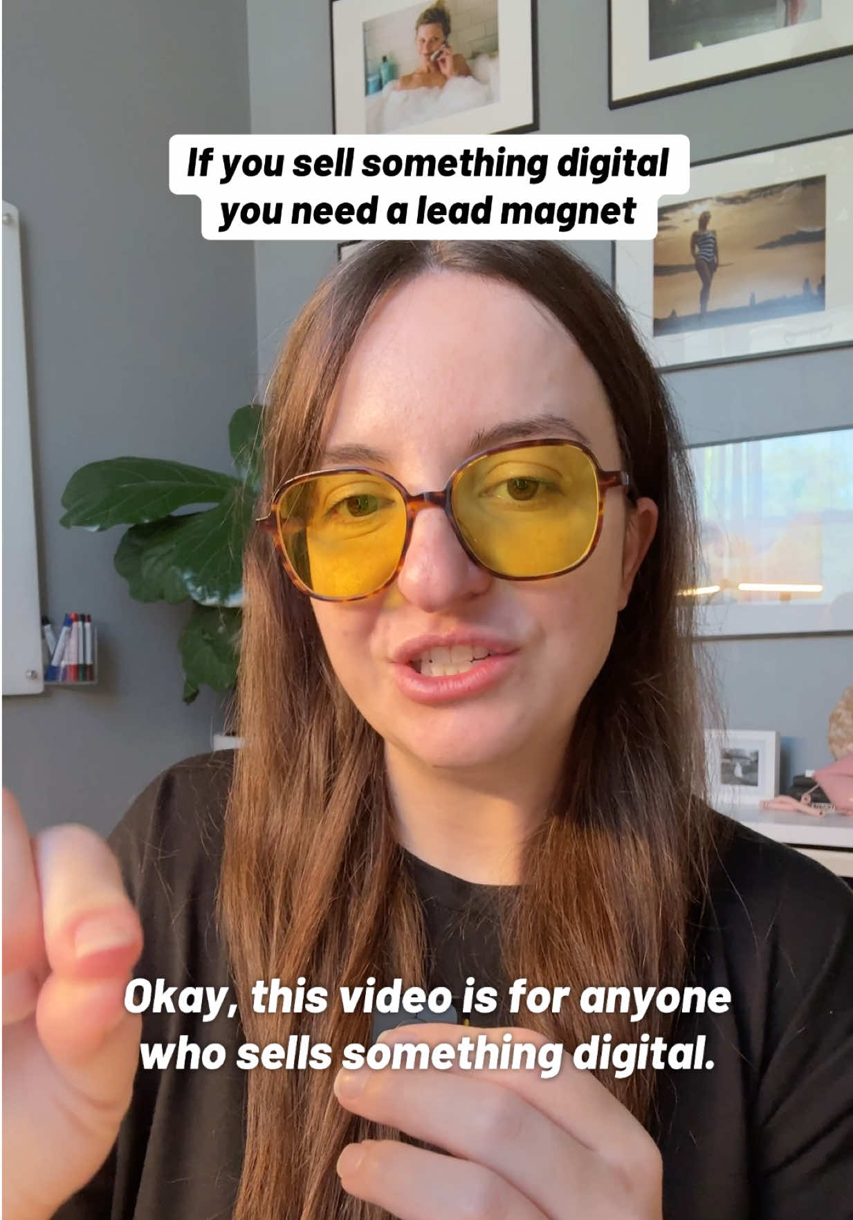 @Anja | your brand strategist ✨