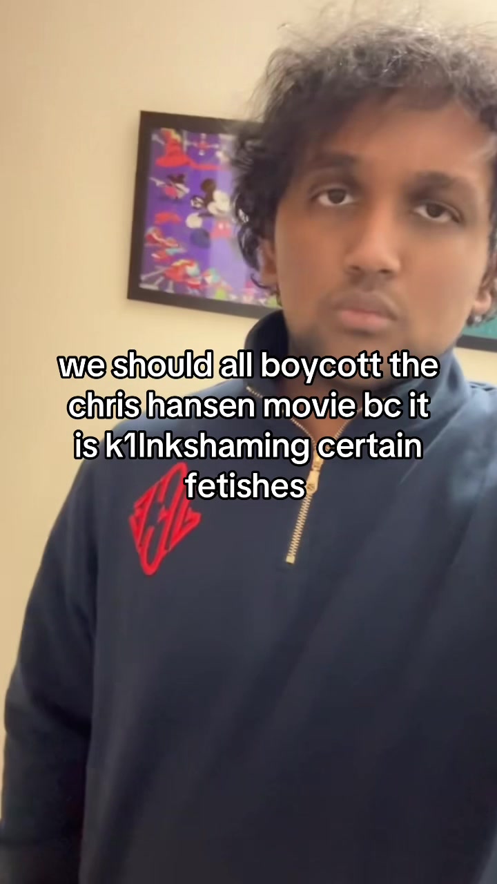 @⃟