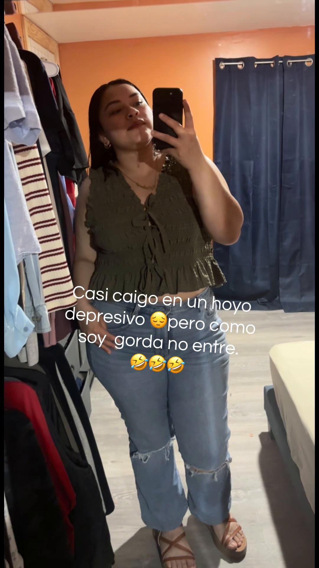 @vickyaquino1599