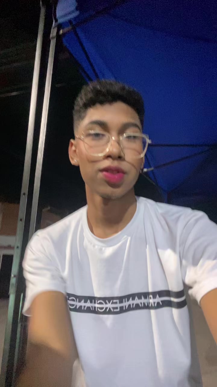 @️
