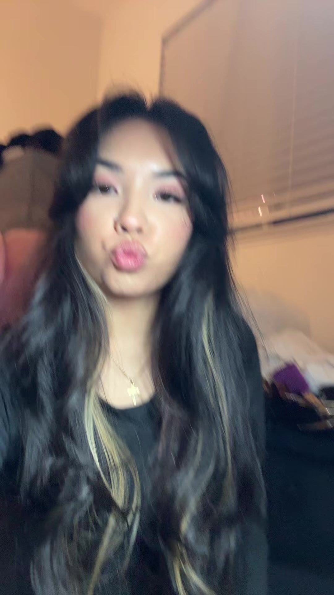 @️