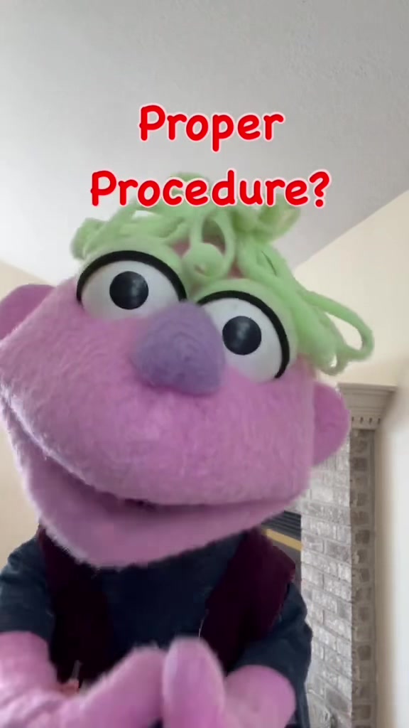 @𝘋𝘪𝘯𝘹 𝘵𝘩𝘦 𝘗𝘶𝘱𝘱𝘦𝘵