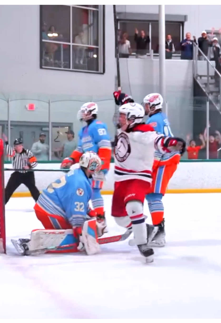 @eyesHOCKEYspot