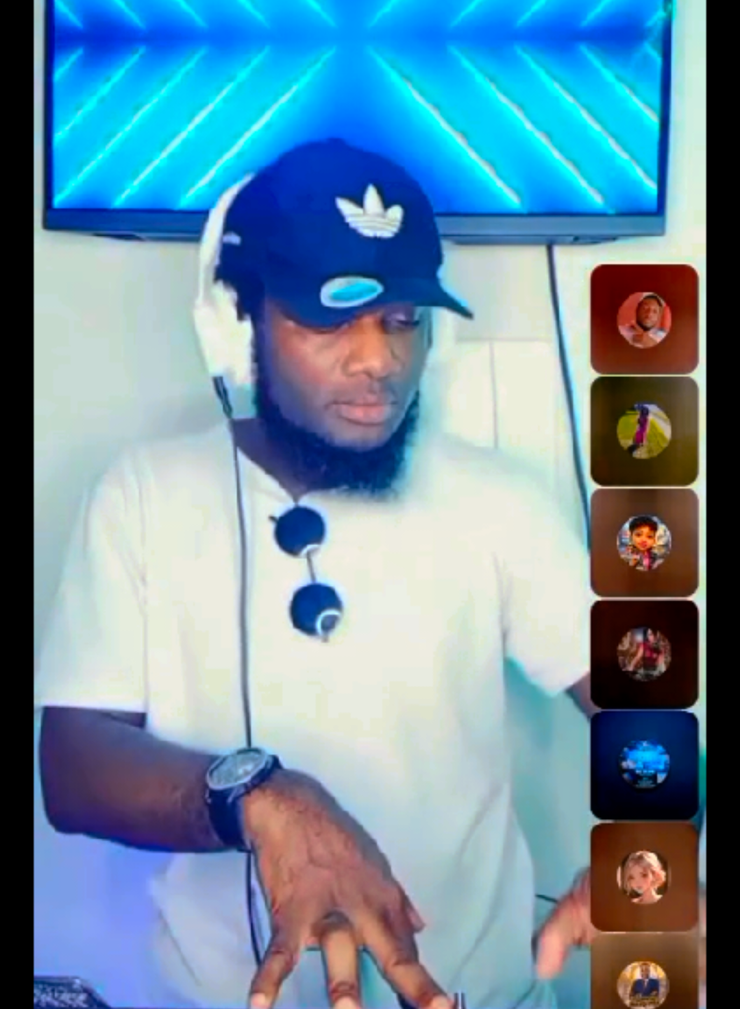 @DJ Buzz🎧 Haiti🇭🇹🇧🇷🇺🇸🦁