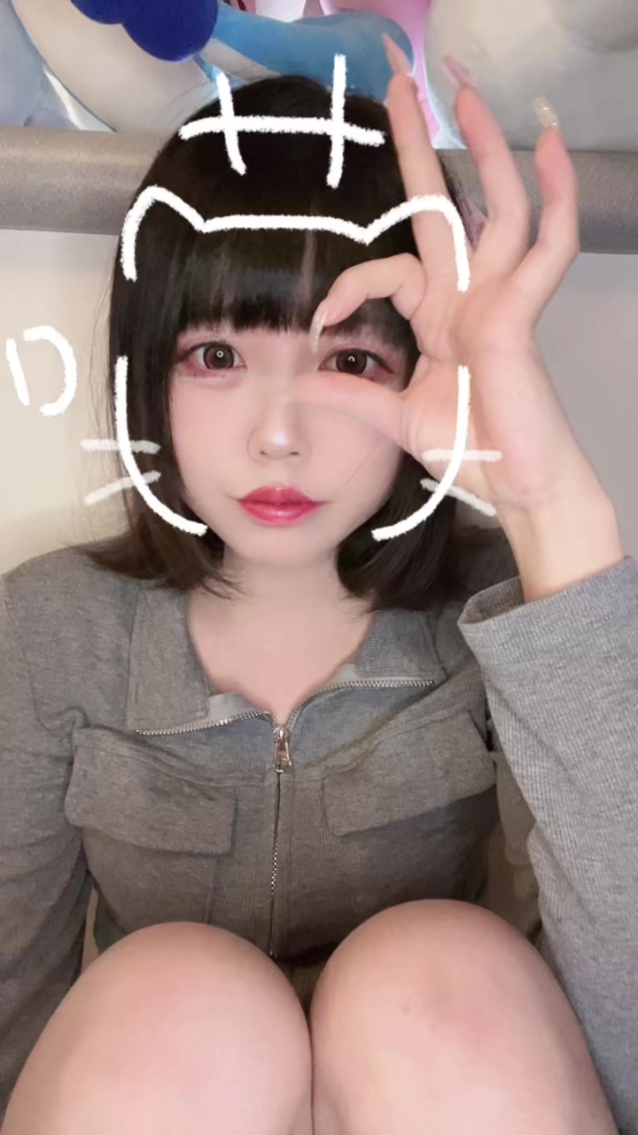@やどん