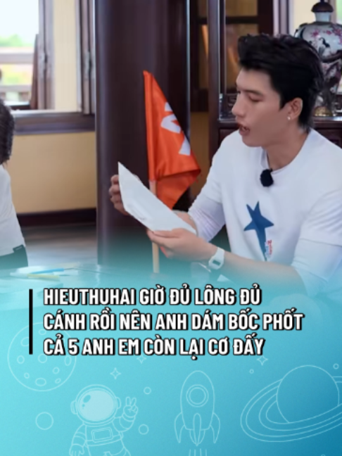 @GENZ DU HÀNH