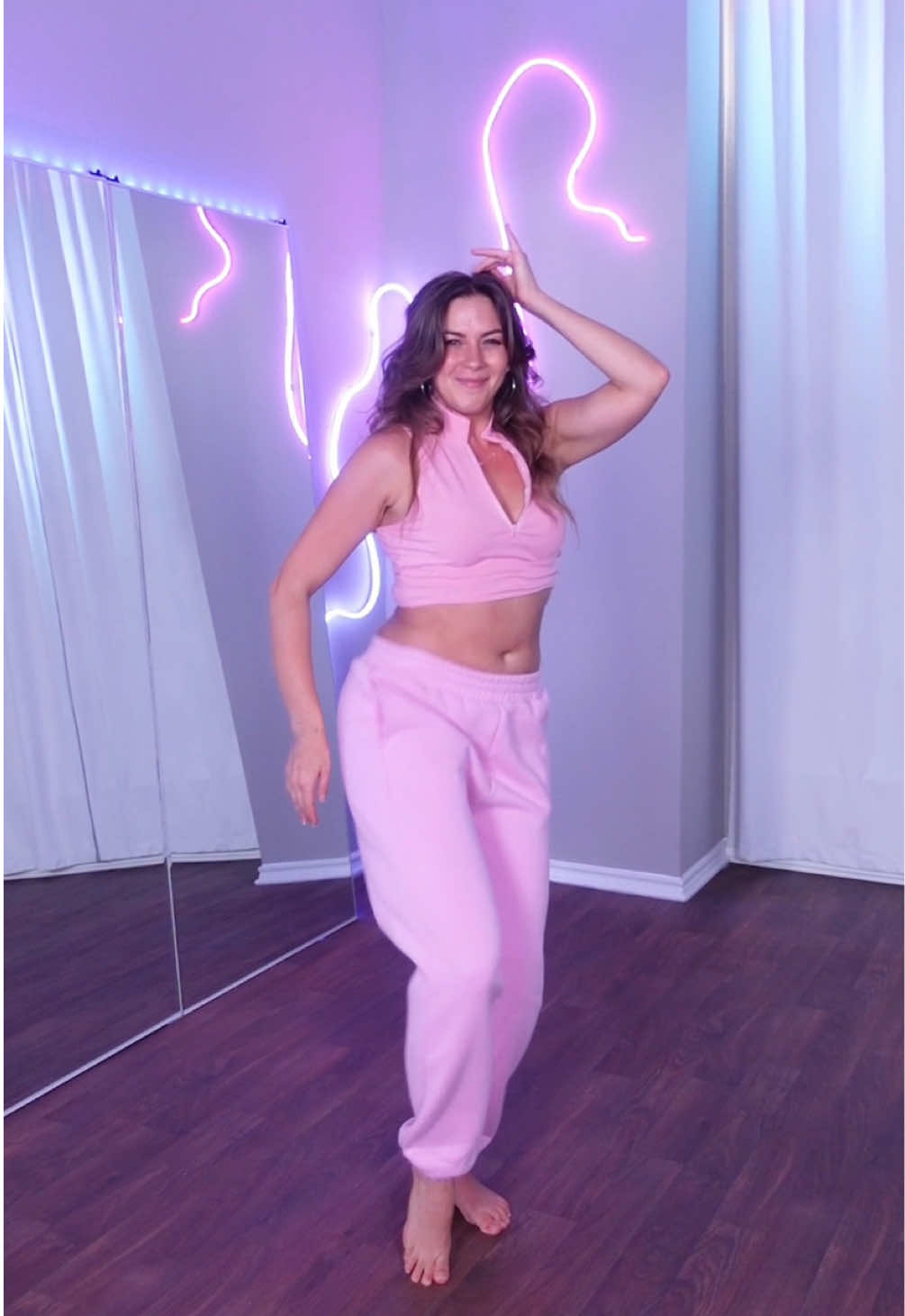 @victoriateel