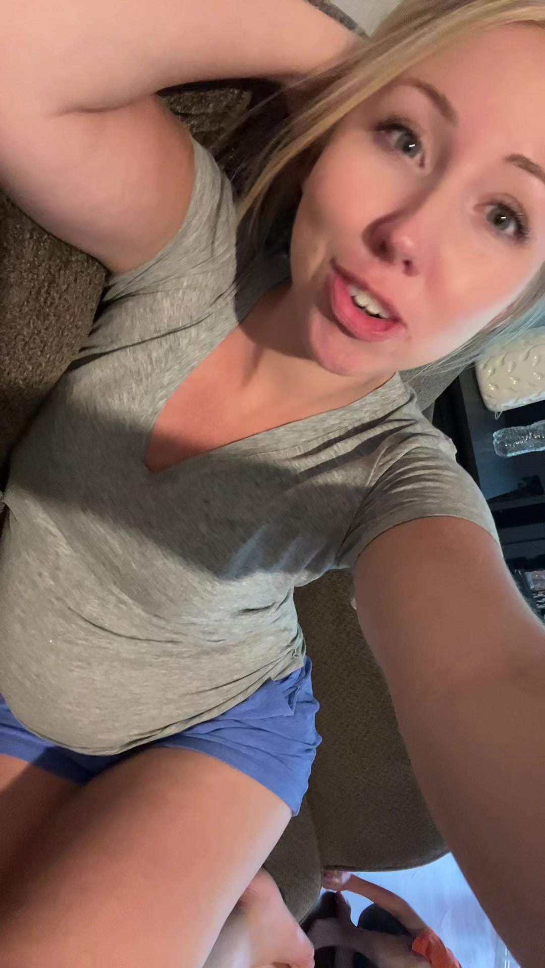 @Blondie_93