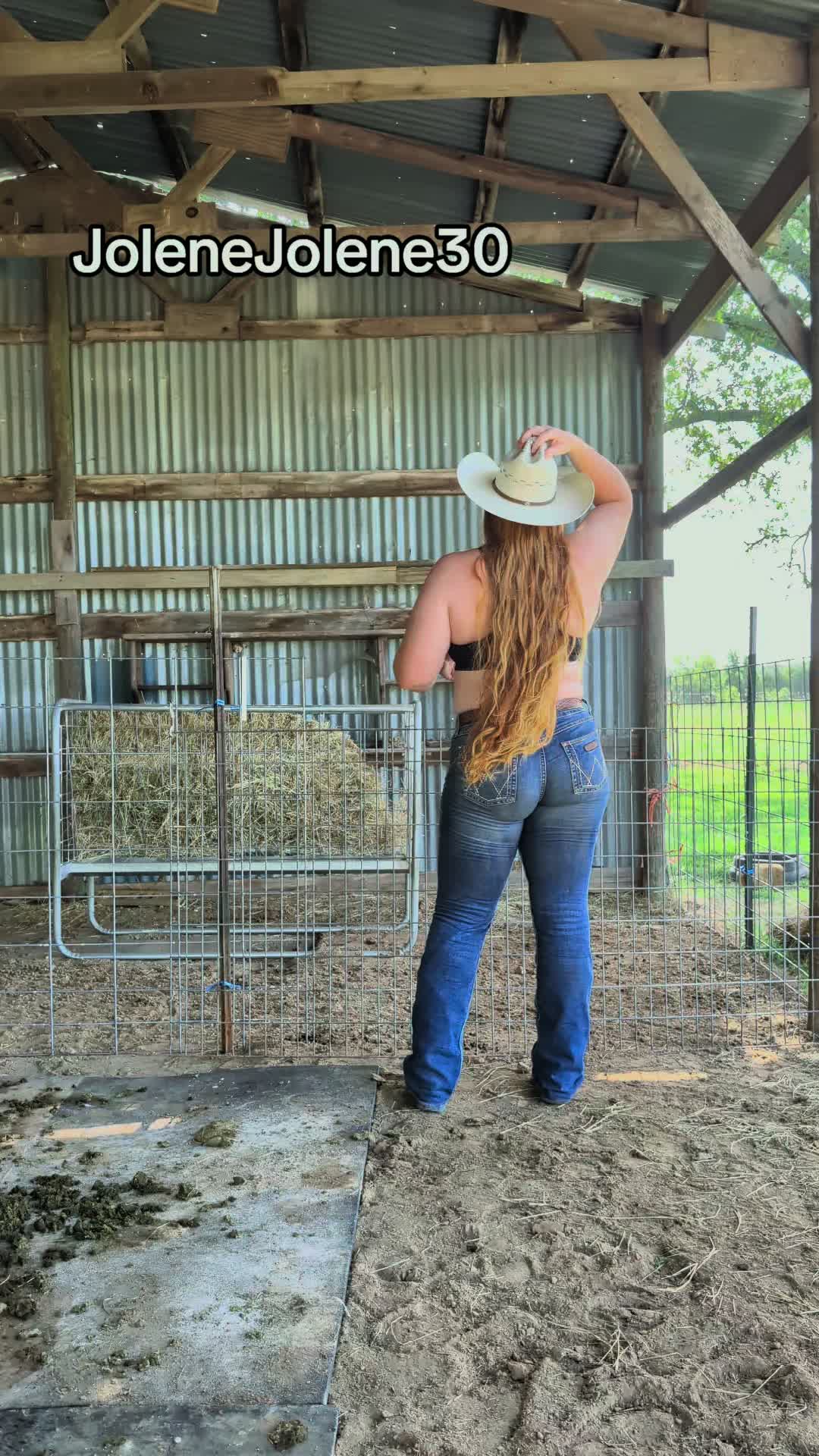@Hay Bale Honey