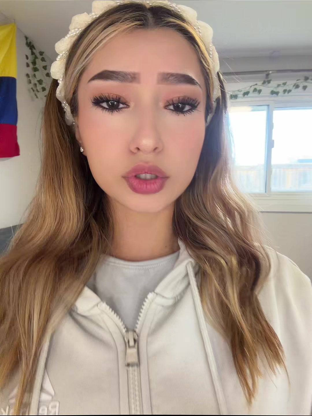 @the_camilitaa