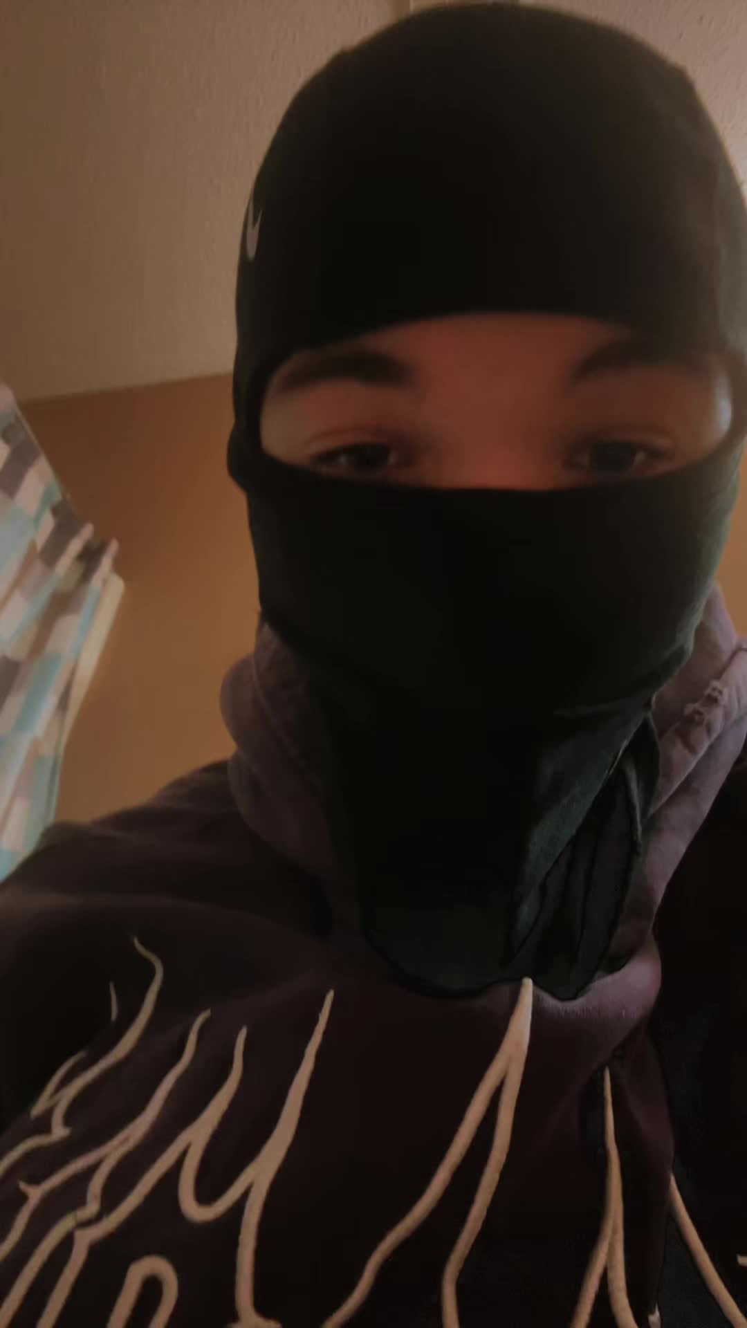 @hidden_ski