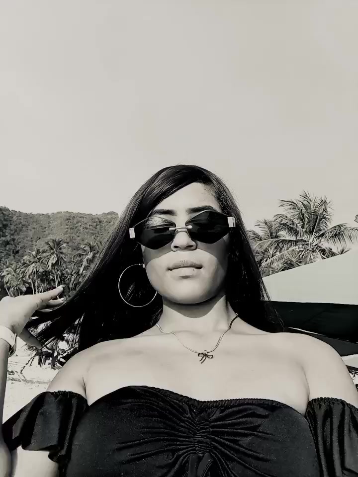 @Roy🌸👸🏻.