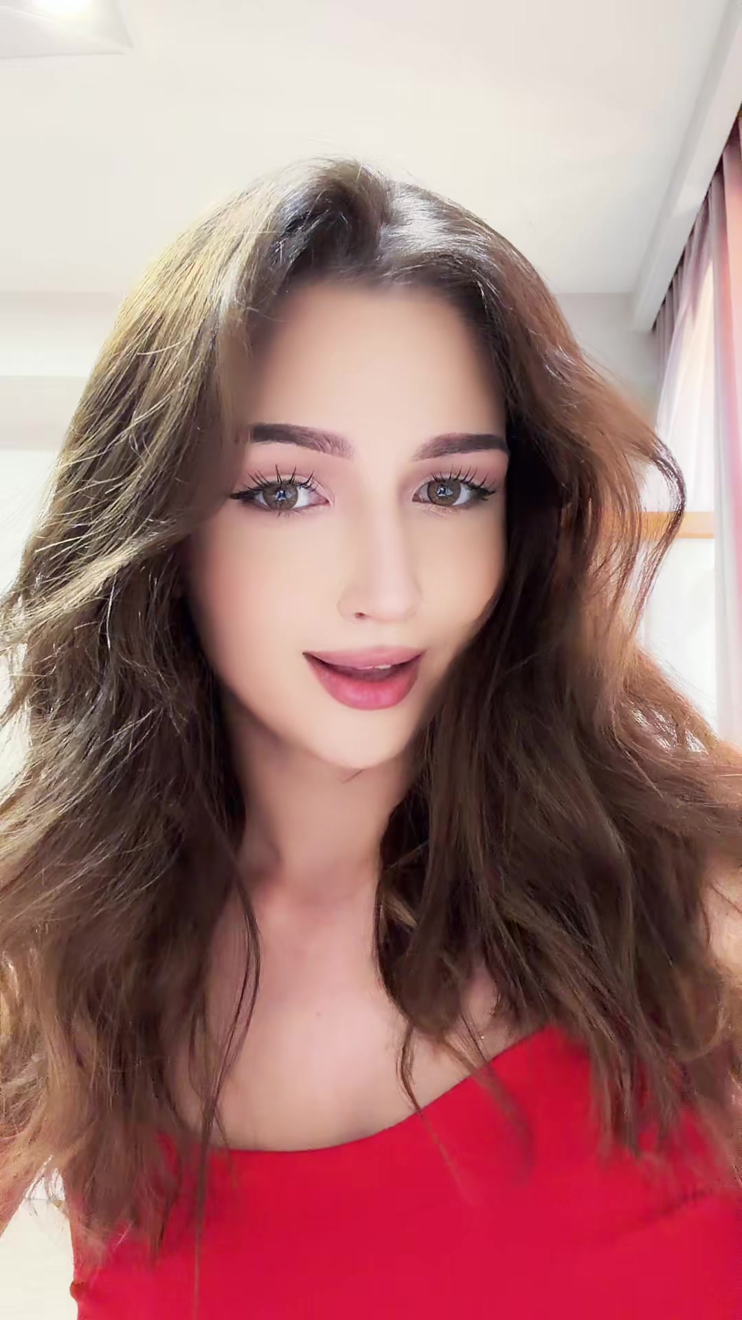 @Mukhanova_
