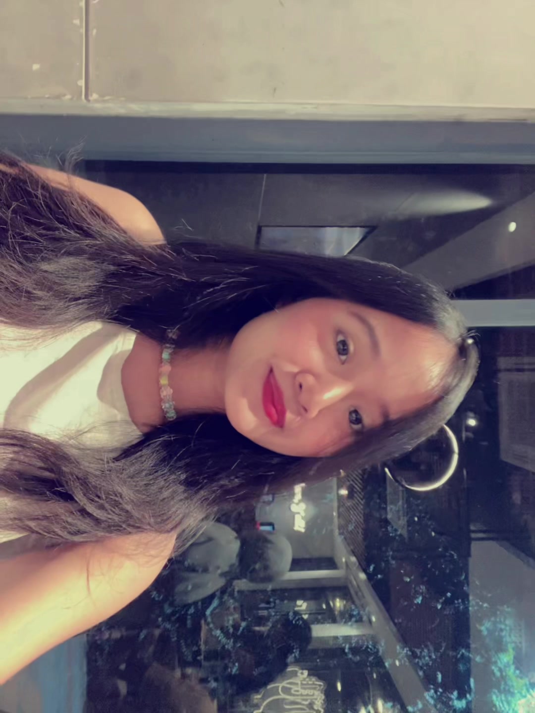 @V 🎀🪞🩰🦢🕯️