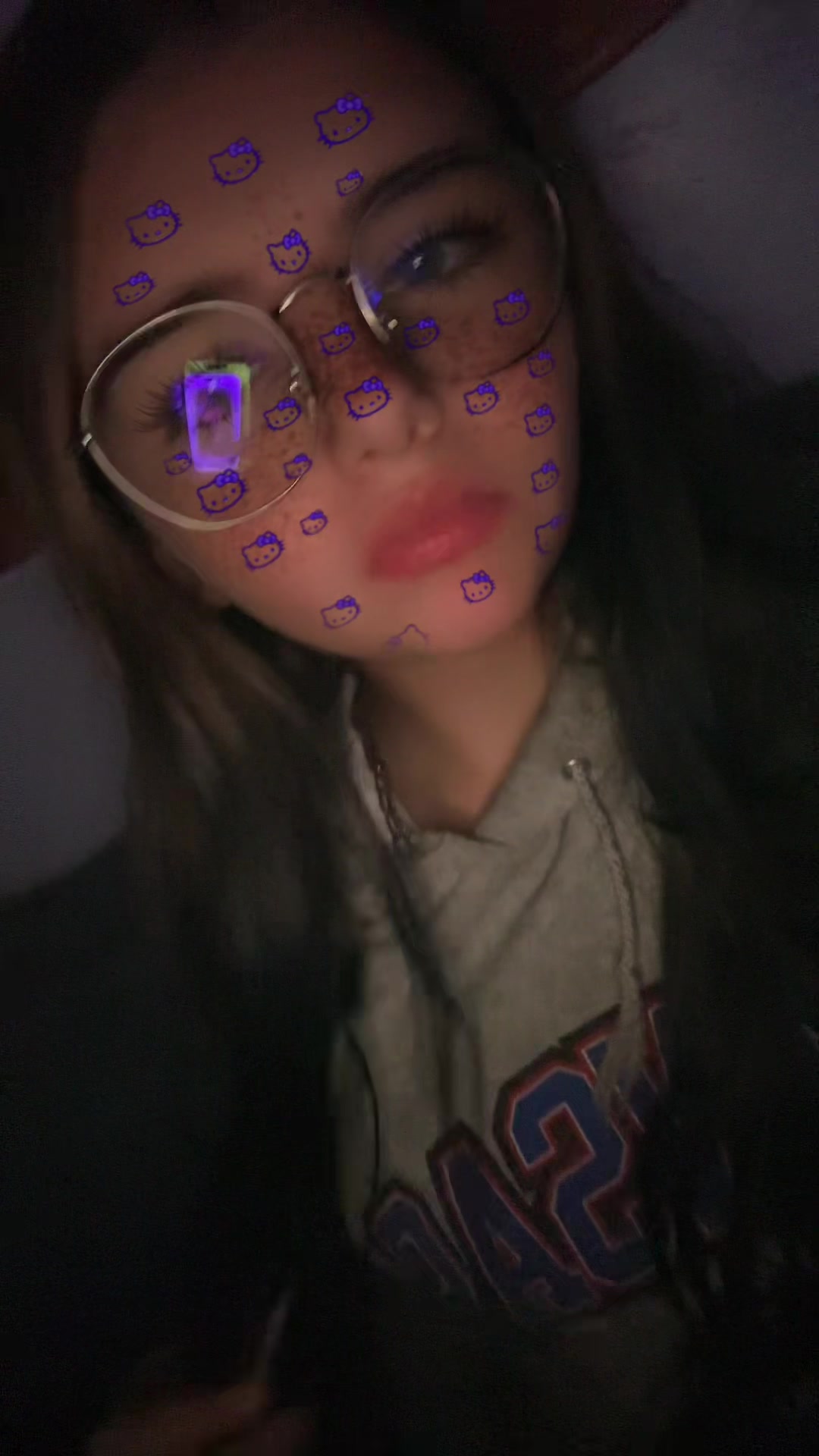 @…