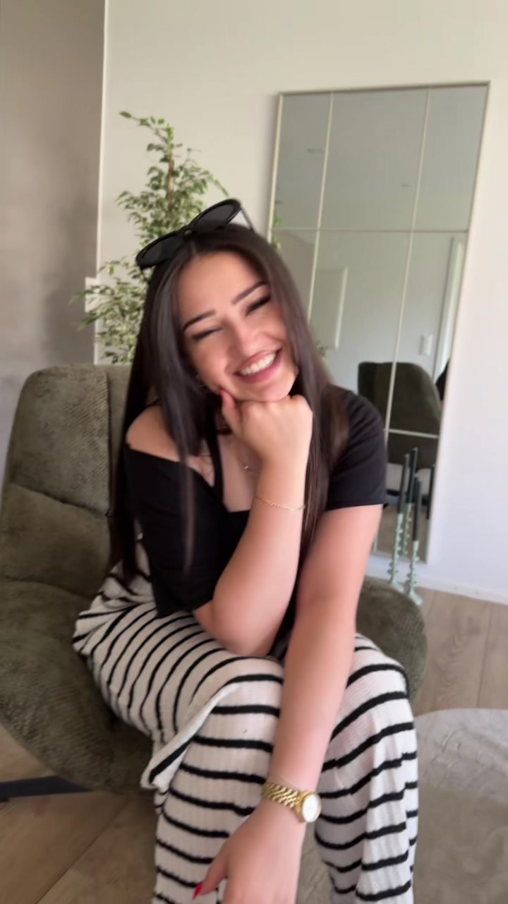 @Riessa