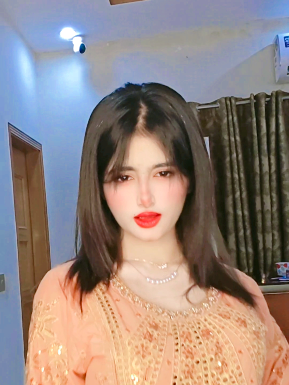 @Farah Rajput