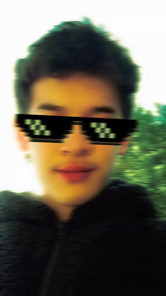 @꧁☆*&kappa;ɪɴɢ*☆꧂