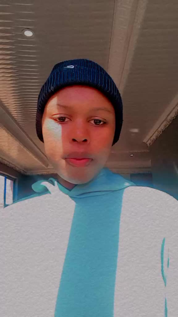 @Velinah m shongwe
