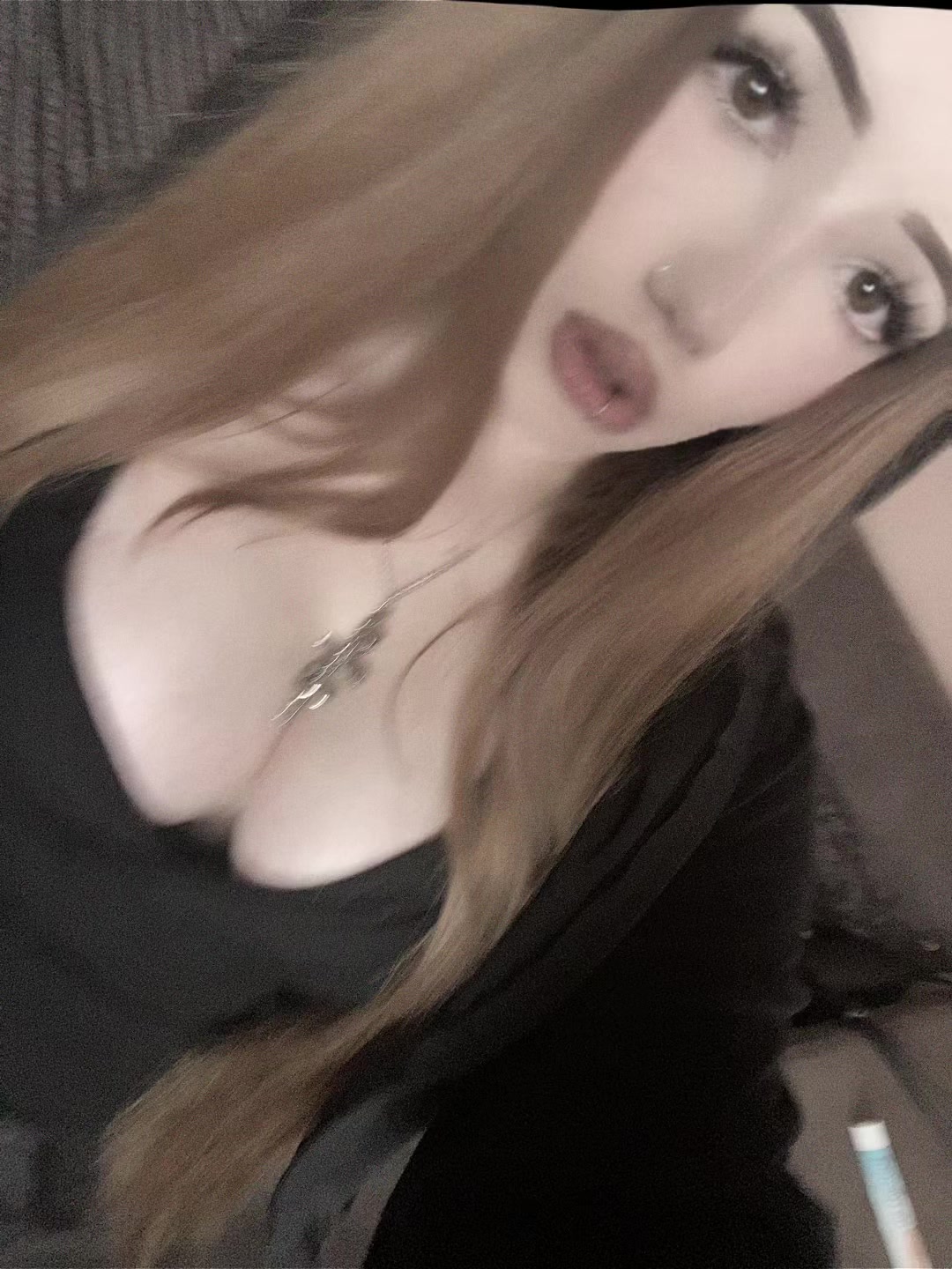 @li_n.u_sia