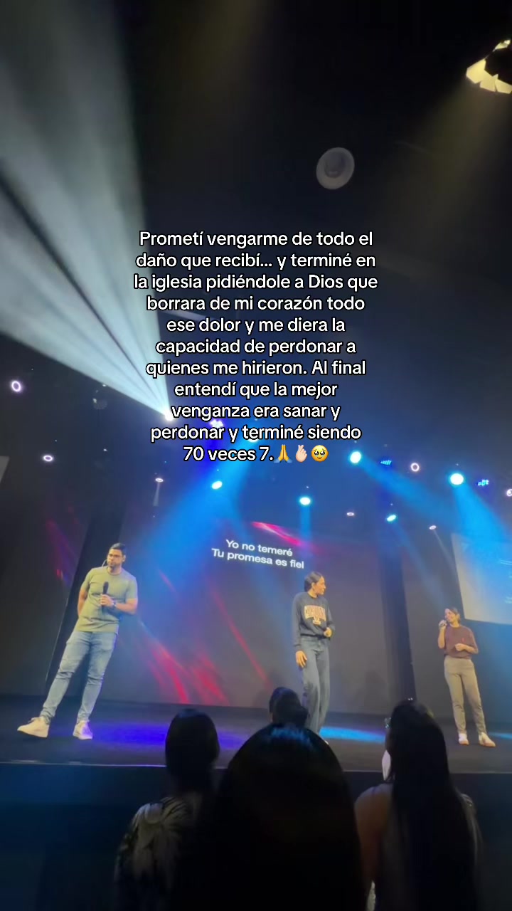 @Vanessa condes👸🏻