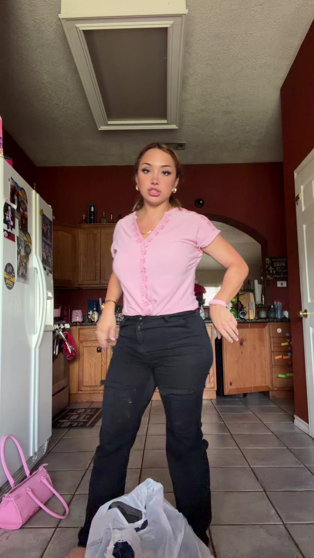 @AmyGrindHouse