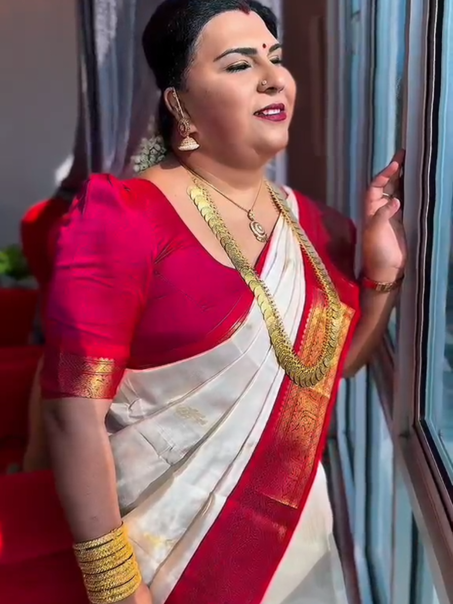 @SAAMITA SILKS