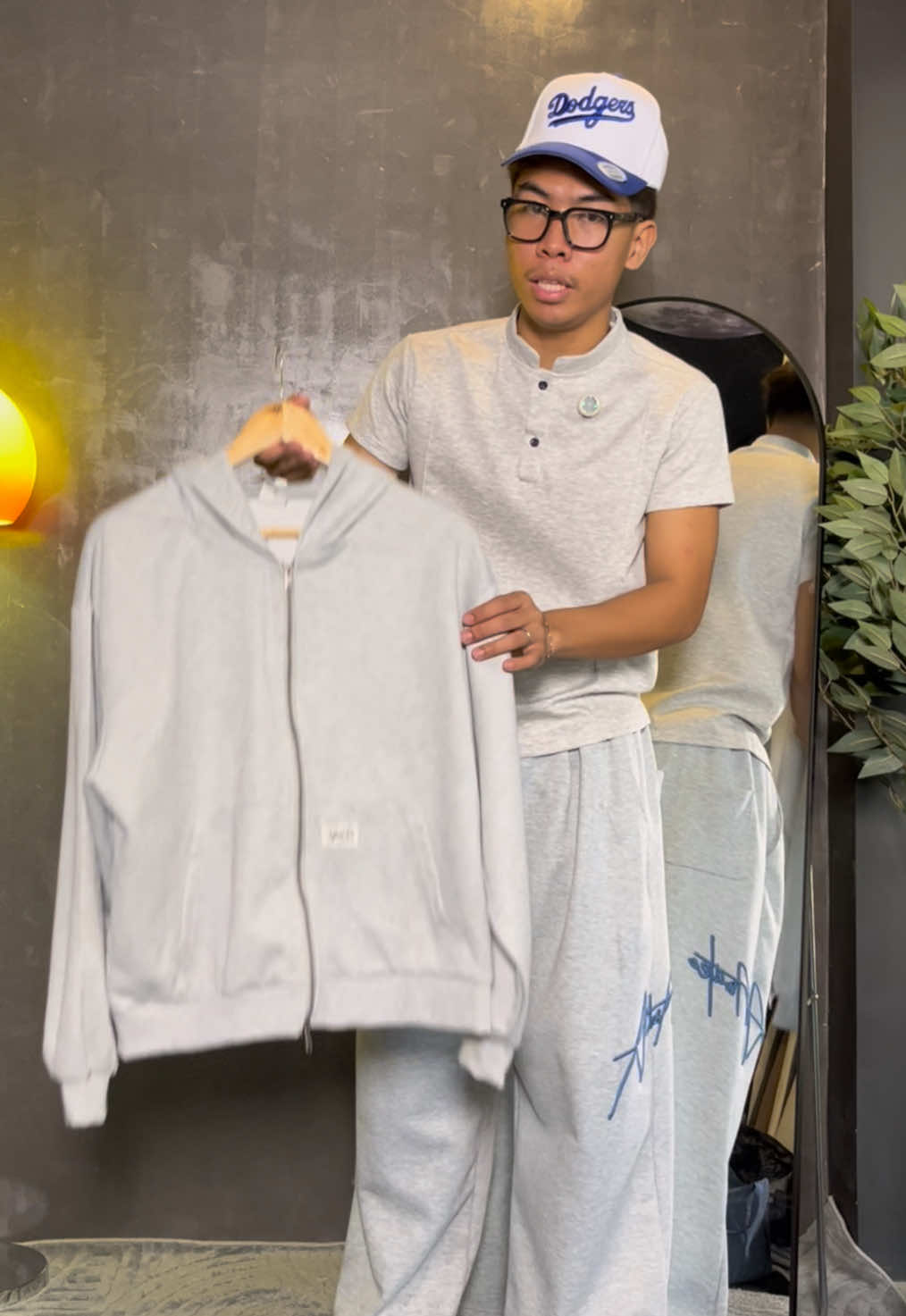 @UNSEEN CLOTHING