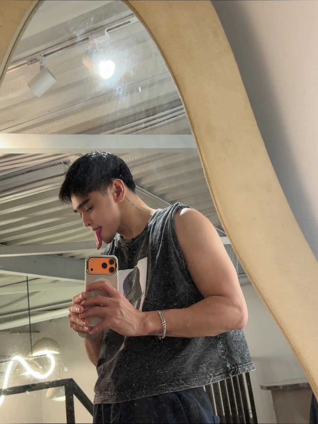 @manuelsodjhong