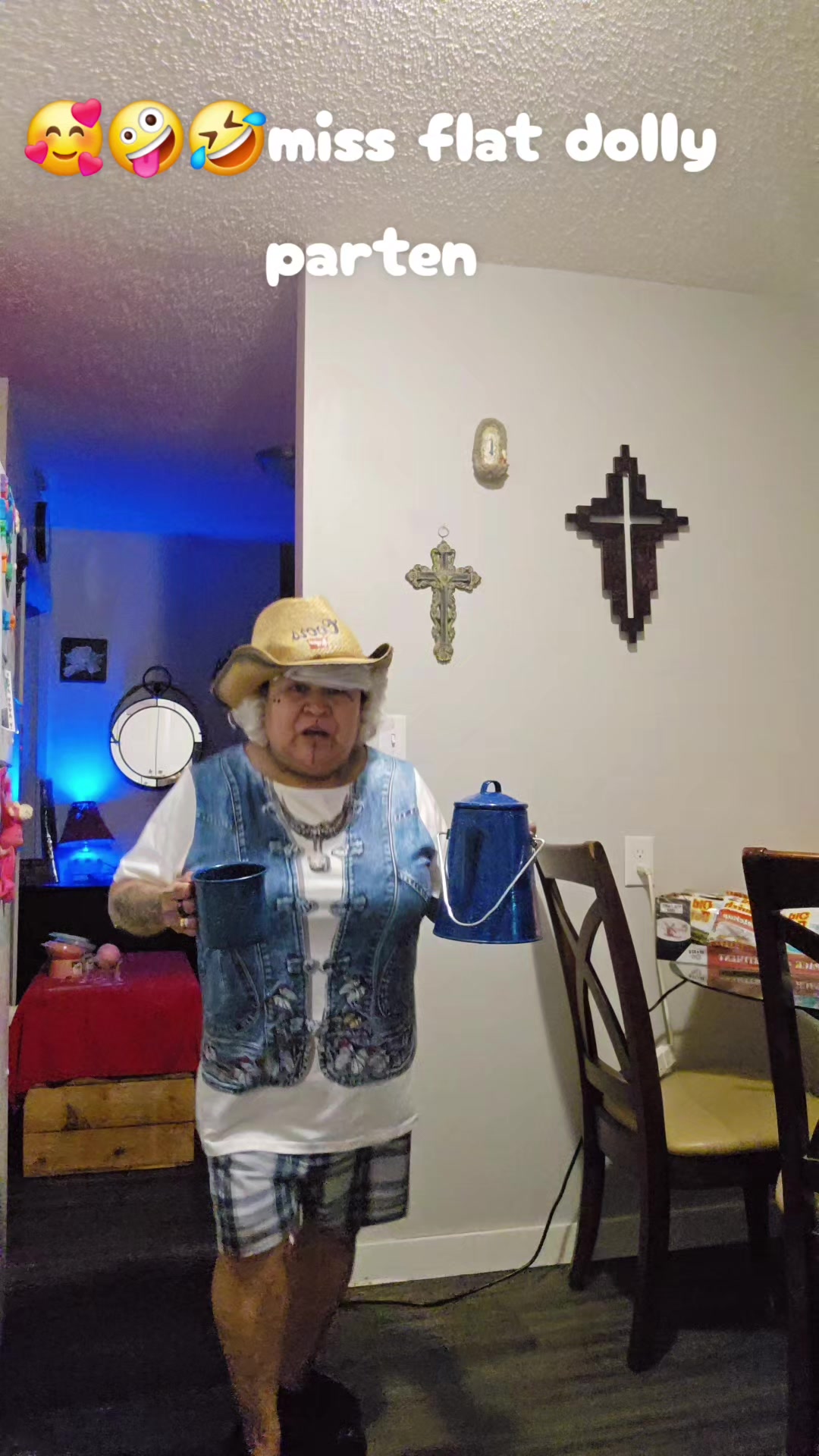 @leobtoto