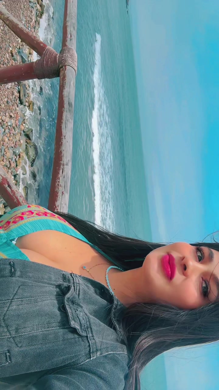 @Aisha 💋💋🌹✨🤩😎