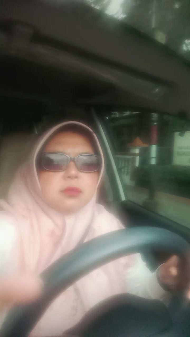 @aliakbar