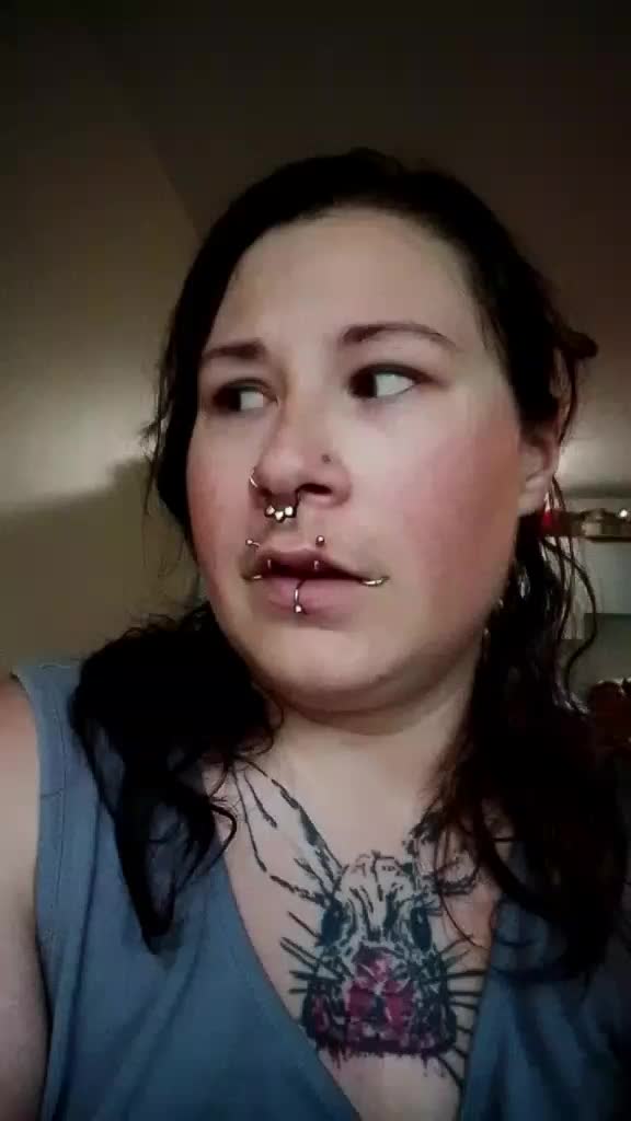 @JadeSucksAtLife
