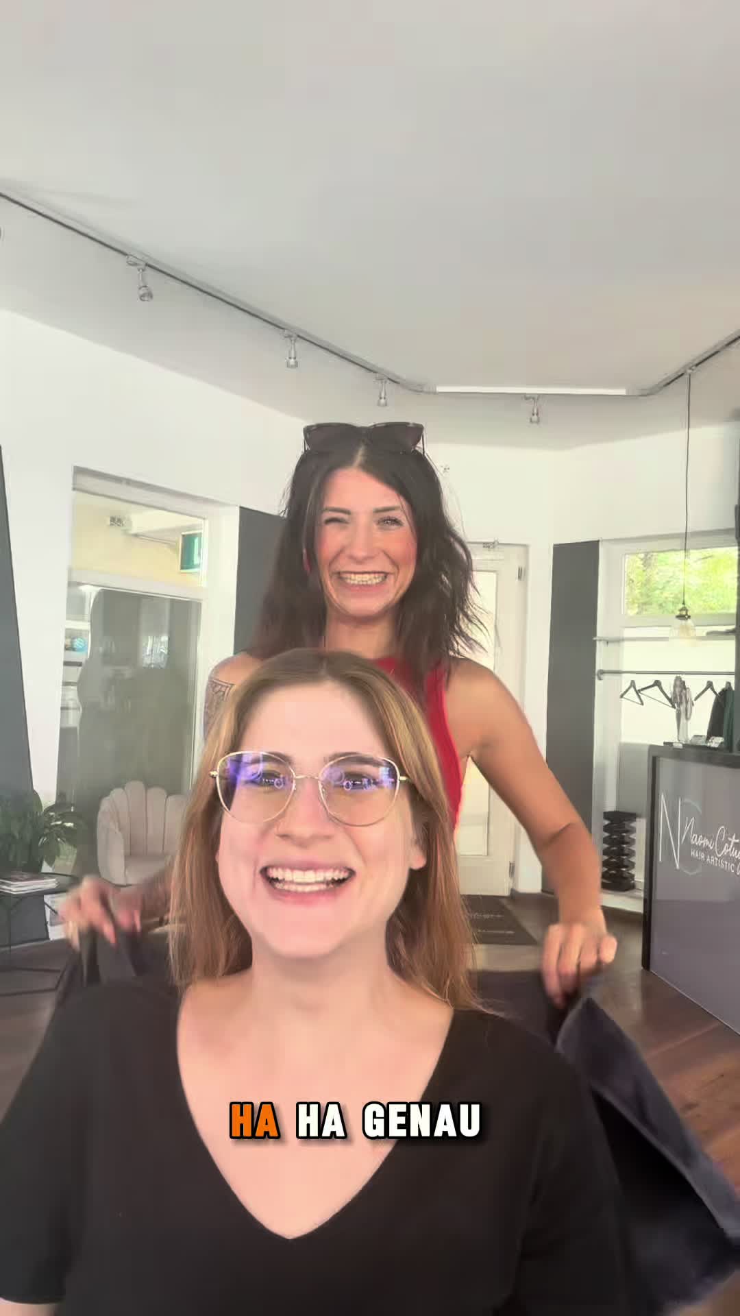 @NaomiBalayageDillingen
