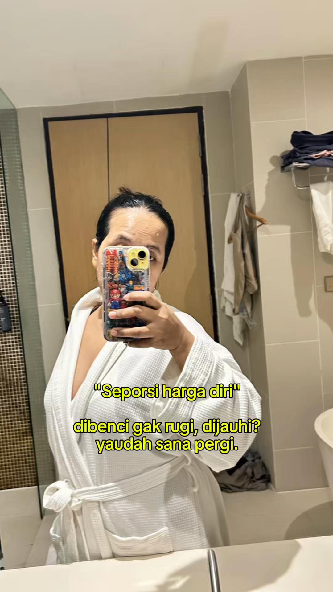 @mozaconia
